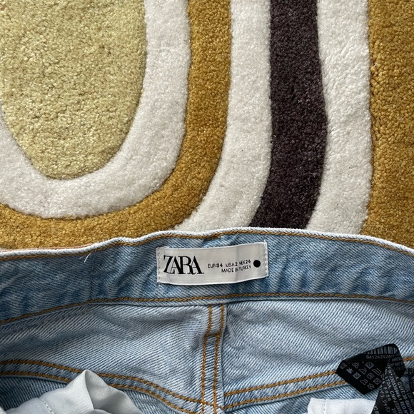 Zara jeans - Picture 2 of 3